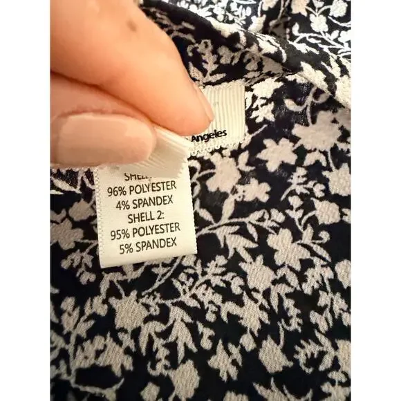 3 for $9 Monteau Light Weight Black and White Floral Dress V Neck Mini S-M - Picture 4 of 7